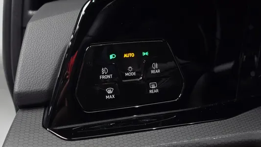 Volkswagen 8 2.0 GTI 2023 14