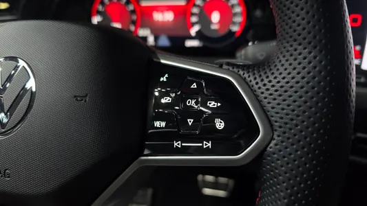 Volkswagen 8 2.0 GTI 2023 28