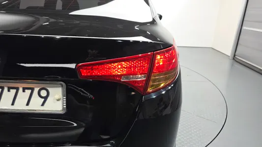 Kia K5 LPI 2012 24