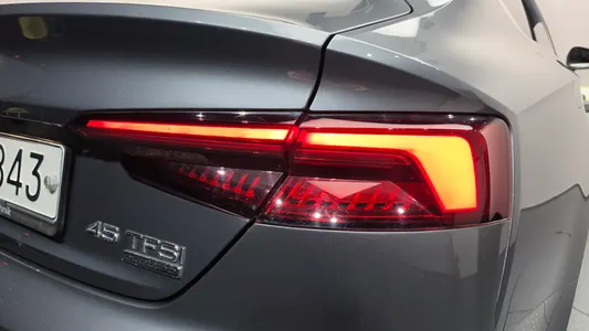 Audi A5 (F5) 45 TFSI 2019 23