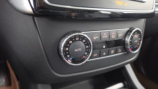 Mercedes-Benz GLE-Class W166 GLE350 d 4MATIC 2018 28