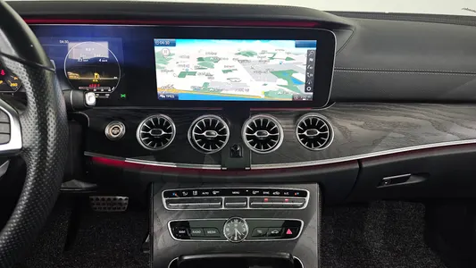 Mercedes-Benz E-Class W213 E220d 2017 14