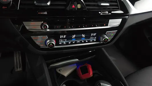 BMW 6 Series GT (G32) 620d M 2020 18