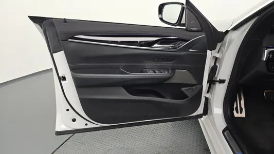 BMW 6 Series GT (G32) 620d M 2020 25