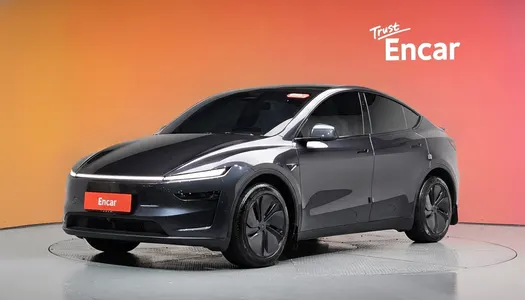Tesla Y RWD 2025