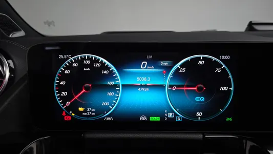 Mercedes-Benz EQA H243 EQA250 AMG 2023 7