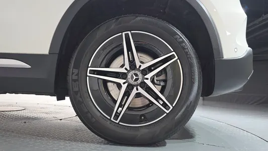 Mercedes-Benz EQA H243 EQA250 AMG 2023 21