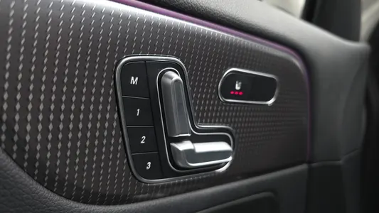 Mercedes-Benz EQA H243 EQA250 AMG 2023 33