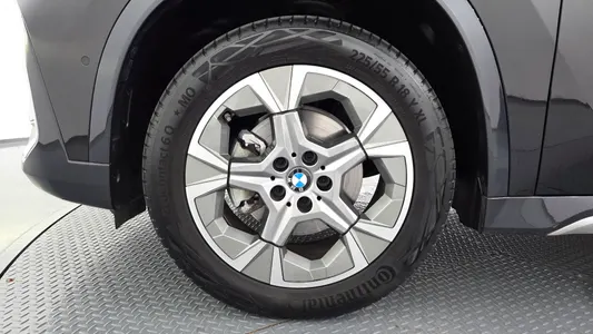 BMW X1 (U11) xDrive 20i xLine 2024 5