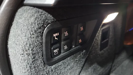 BMW X7 (G07) xDrive 40i M 6 2022 34