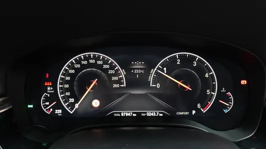 BMW 5 Series (G30) 520d xDrive 2019 7