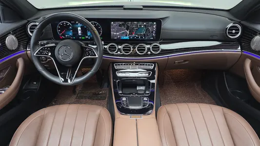 Mercedes-Benz E-Class W213 E450 4MATIC 2023 7