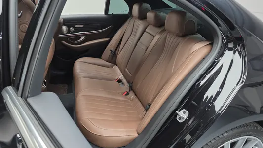 Mercedes-Benz E-Class W213 E450 4MATIC 2023 11