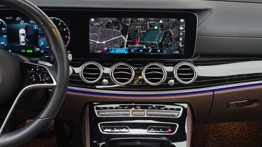 Mercedes-Benz E-Class W213 E450 4MATIC 2023 18