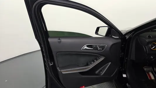 Mercedes-Benz GLA-Class X156 GLA45 AMG 4MATIC 50 2018 24