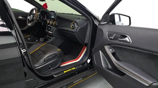 Mercedes-Benz GLA-Class X156 GLA45 AMG 4MATIC 50 2018 26