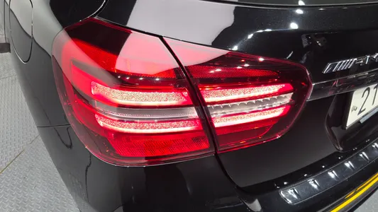 Mercedes-Benz GLA-Class X156 GLA45 AMG 4MATIC 50 2018 23