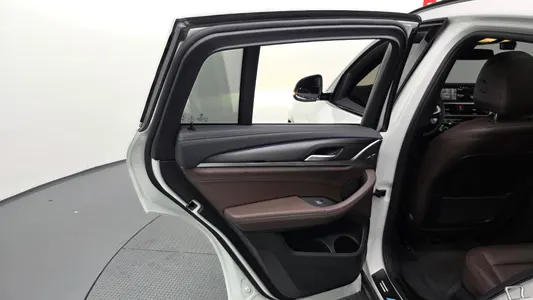 BMW X4 (G02) xDrive20i M X 2021 25