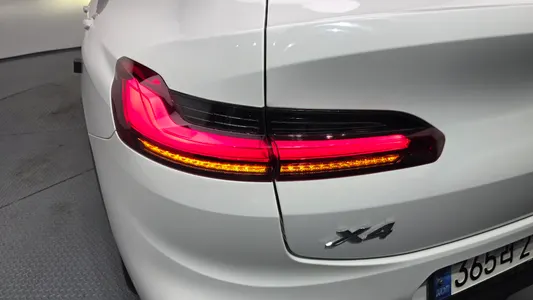 BMW X4 (G02) xDrive20i M X 2021 23