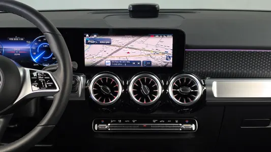 Mercedes-Benz EQB X243 EQB300 4MATIC 2026 13
