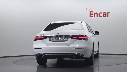 Mercedes-Benz E-Class W213 E250 2021 4