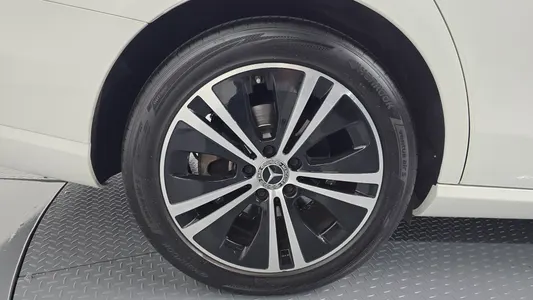 Mercedes-Benz E-Class W213 E250 2021 5