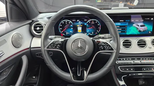 Mercedes-Benz E-Class W213 E250 2021 13