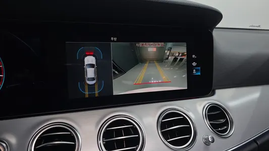 Mercedes-Benz E-Class W213 E250 2021 14