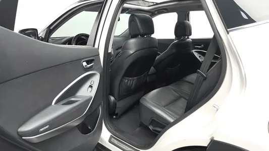 Hyundai DM (e-VGT) 2.2 2WD 2012 27
