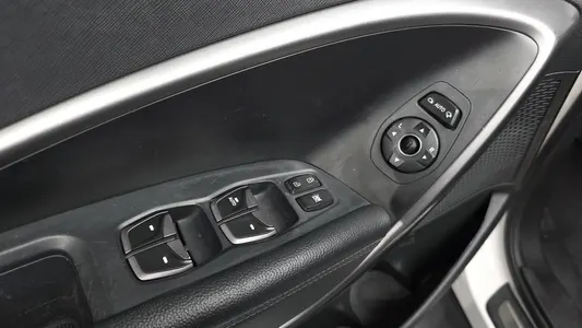 Hyundai DM (e-VGT) 2.2 2WD 2012 31