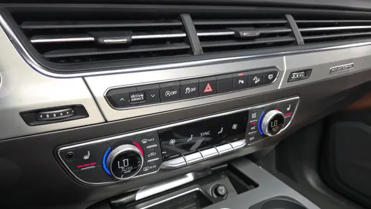 Audi Q7 (4M) 45 TFSI 2019 15