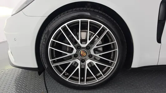 Porsche (971) 2.9 AWD 2021 5