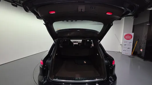 Porsche (PO536) 3.0 2021 20