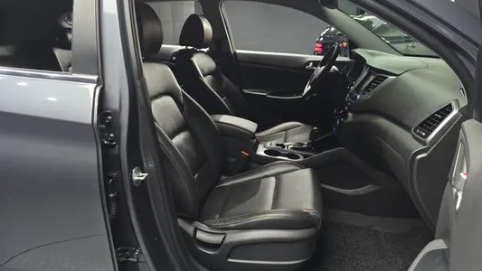 Hyundai Tucson 1.7 2WD 2016 27