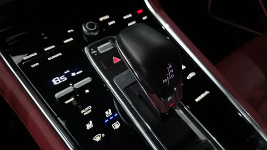 Porsche (971) 2.9 AWD E- 2022 9