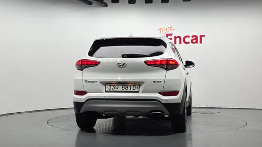 Hyundai Tucson 1.7 2WD 2017 4
