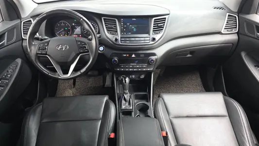 Hyundai Tucson 1.7 2WD 2017 7
