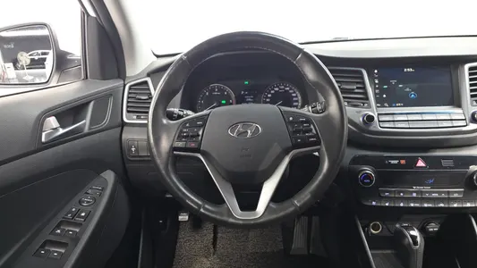 Hyundai Tucson 1.7 2WD 2017 12