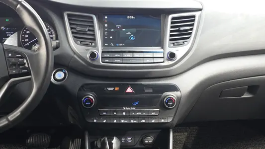 Hyundai Tucson 1.7 2WD 2017 13