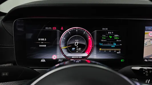 Mercedes-Benz E-Class W213 E350 4MATIC AMG Line 2019 8