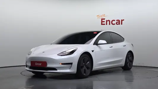 Tesla 3 RWD 2021