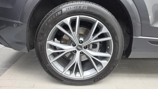 Audi Q8 (4M) 50 TDI 2021 5