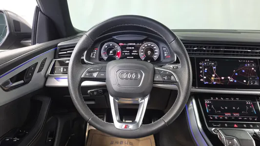 Audi Q8 (4M) 50 TDI 2021 13