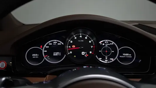 Porsche (PO536) 3.0 2020 7