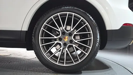 Porsche (PO536) 3.0 2020 21