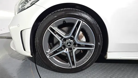 Mercedes-Benz C-Class W205 C200 2019 5