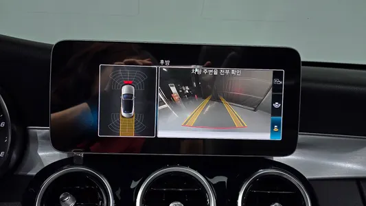 Mercedes-Benz C-Class W205 C200 2019 15