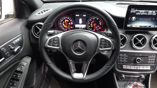 Mercedes-Benz A-Class W176 A200 2018 13