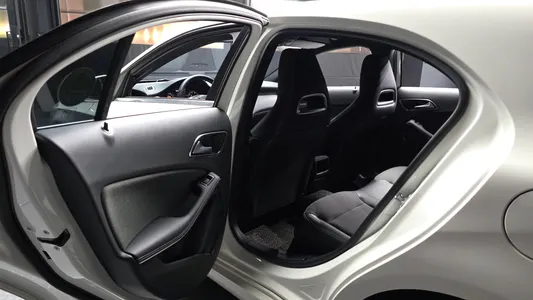 Mercedes-Benz A-Class W176 A200 2018 26