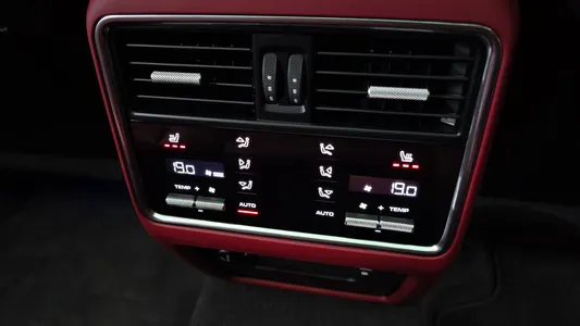 Porsche (PO536) 3.0 2022 19